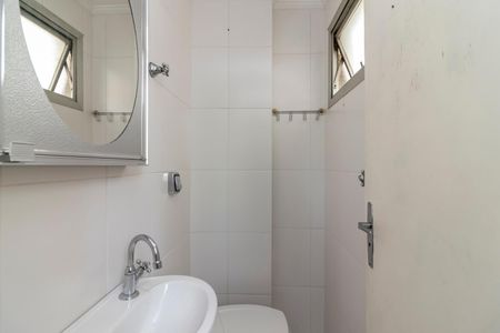 Apartamento para alugar com 110m², 3 quartos e 2 vagas Apartamento para alugar com 110m², 3 quartos e 2 vagasBanheiro de Serviço
