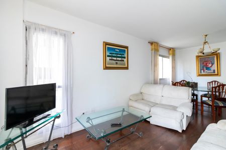 Apartamento para alugar com 110m², 3 quartos e 2 vagas Apartamento para alugar com 110m², 3 quartos e 2 vagasSala de Estar