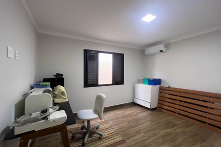 Casa à venda com 148m², 3 quartos e 2 vagasQuarto 2