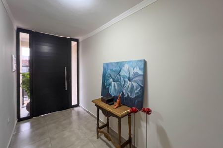 Casa à venda com 148m², 3 quartos e 2 vagasEntrada e garagem