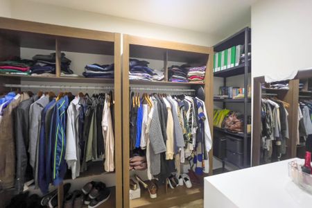 Casa à venda com 148m², 3 quartos e 2 vagasCloset Suíte