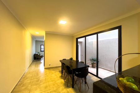 Casa à venda com 148m², 3 quartos e 2 vagasCozinha