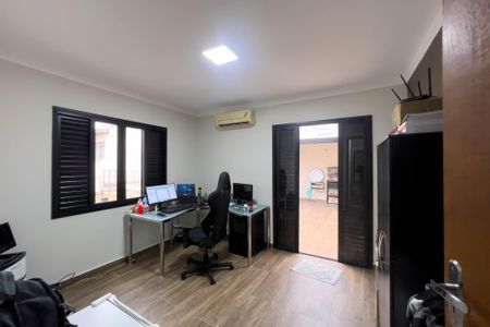 Casa à venda com 148m², 3 quartos e 2 vagasQuarto 1