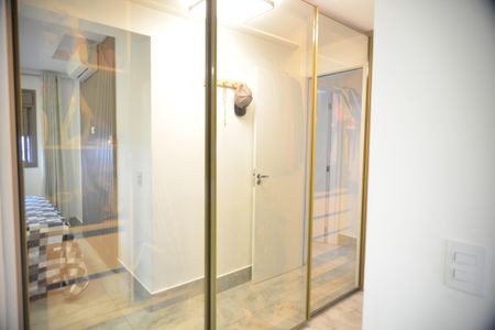 Apartamento à venda com 73m², 2 quartos e 2 vagasCloset da Suíte 2