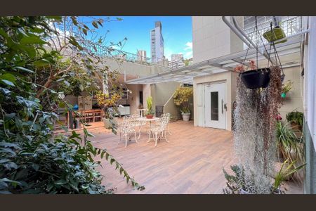 Casa à venda com 541m², 4 quartos e 4 vagas