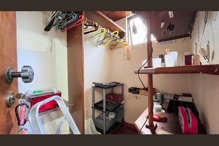 Casa à venda com 541m², 4 quartos e 4 vagas