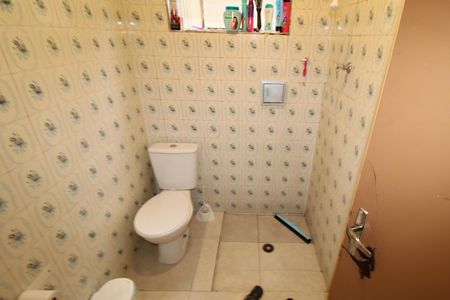 Casa à venda com 262m², 3 quartos e 1 vagaBanheiro