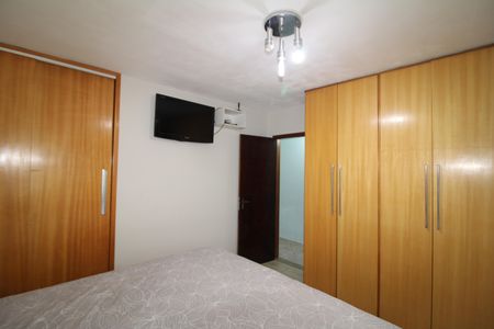 Casa à venda com 262m², 3 quartos e 1 vagaQuarto 2 - Quarto 2