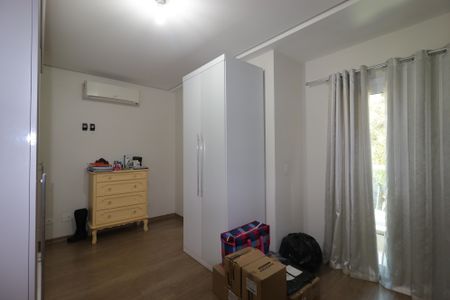 Apartamento à venda com 135m², 4 quartos e 2 vagasSuíte 2