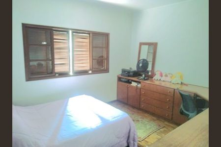 Casa à venda com 208m², 3 quartos e 4 vagas