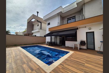 Casa de condomínio à venda com 292m², 4 quartos e 2 vagas