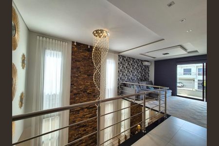 Casa de condomínio à venda com 292m², 4 quartos e 2 vagas