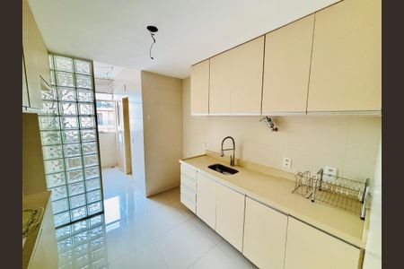 Apartamento à venda com 70m², 2 quartos e 1 vaga