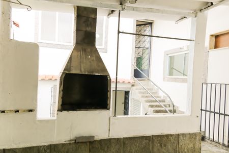 Casa à venda com 193m², 4 quartos e 2 vagas Casa à venda com 193m², 4 quartos e 2 vagasÁrea de Serviço - Churrasqueira