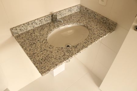 Apartamento à venda com 48m², 2 quartos e sem vagaBanheiro