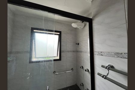 Apartamento à venda com 196m², 3 quartos e 3 vagas Banheiro da Suite