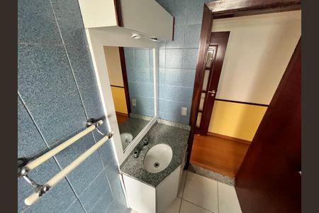 Apartamento à venda com 196m², 3 quartos e 3 vagasBanheiro