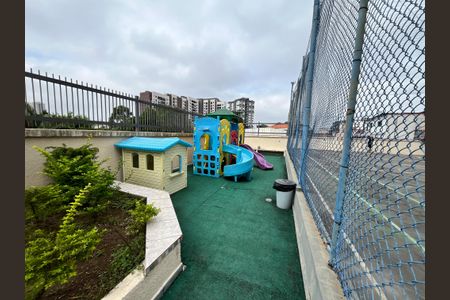 Apartamento à venda com 196m², 3 quartos e 3 vagasÁrea comum - Playground