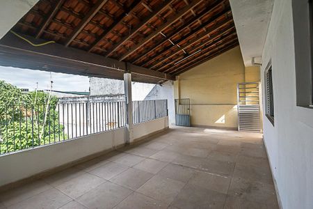 Casa à venda com 400m², 3 quartos e 2 vagas Casa à venda com 400m², 3 quartos e 2 vagasQuintal