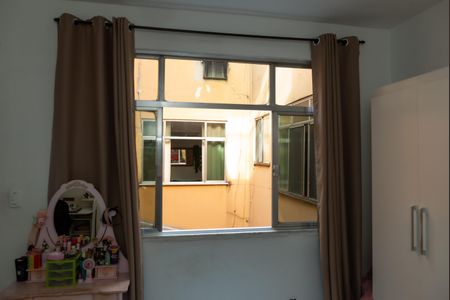 Apartamento à venda com 65m², 2 quartos e 1 vagaVista Quarto 2