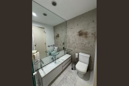 Apartamento à venda com 70m², 1 quarto e 2 vagas Apartamento à venda com 70m², 1 quarto e 2 vagasBanheiro