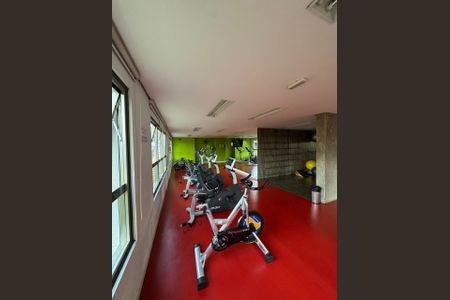 Apartamento à venda com 70m², 1 quarto e 2 vagas Apartamento à venda com 70m², 1 quarto e 2 vagasÁrea comum - Academia