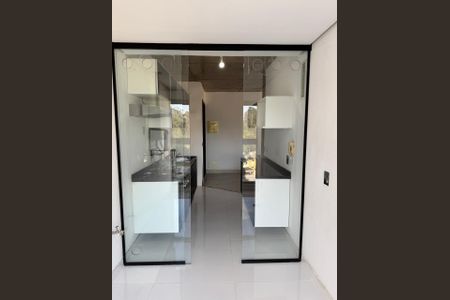 Apartamento à venda com 70m², 1 quarto e 2 vagas Apartamento à venda com 70m², 1 quarto e 2 vagasVaranda