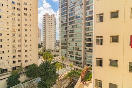 Apartamento à venda com 47m², 2 quartos e 1 vaga Apartamento à venda com 47m², 2 quartos e 1 vagaVista Área de Serviço