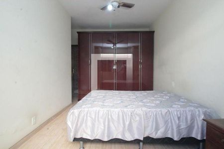 Casa à venda com 300m², 3 quartos e 3 vagasQuarto