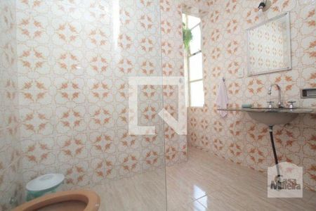 Casa à venda com 300m², 3 quartos e 3 vagasBanheiro