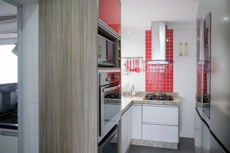 Apartamento à venda com 97m², 3 quartos e 2 vagasCozinha