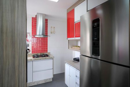 Apartamento à venda com 97m², 3 quartos e 2 vagasCozinha