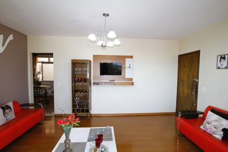 Apartamento à venda com 102m², 3 quartos e 1 vagaSala