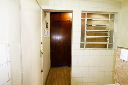 Apartamento à venda com 102m², 3 quartos e 1 vagaÁrea de Serviço