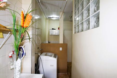 Apartamento à venda com 102m², 3 quartos e 1 vagaÁrea de Serviço