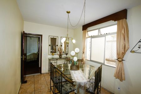 Apartamento à venda com 102m², 3 quartos e 1 vagaCopa
