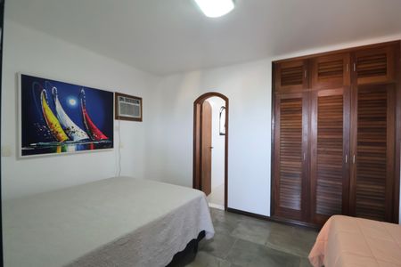 Apartamento para alugar com 400m², 4 quartos e 3 vagas Apartamento para alugar com 400m², 4 quartos e 3 vagasQuarto Suíte