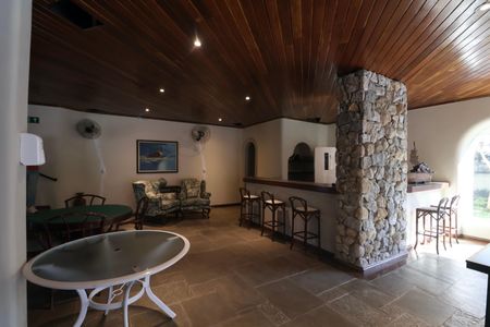 Apartamento para alugar com 400m², 4 quartos e 3 vagas Apartamento para alugar com 400m², 4 quartos e 3 vagasÁrea comum - Salão de festas