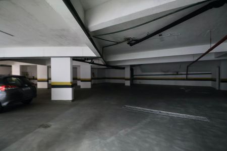 Apartamento para alugar com 400m², 4 quartos e 3 vagas Apartamento para alugar com 400m², 4 quartos e 3 vagasGaragem