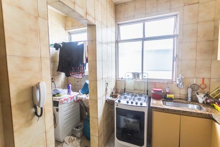 Apartamento à venda com 65m², 2 quartos e 2 vagasCozinha
