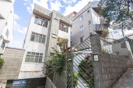 Apartamento à venda com 65m², 2 quartos e 2 vagasFachada