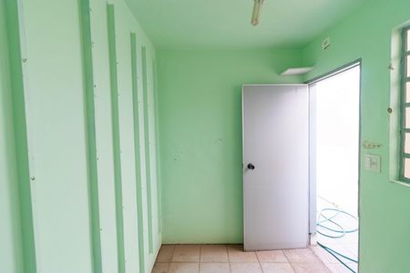 Casa à venda com 450m², 5 quartos e 4 vagas Casa à venda com 450m², 5 quartos e 4 vagas cEdicula Quarto anexo 09