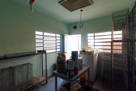 Casa à venda com 450m², 5 quartos e 4 vagas Casa à venda com 450m², 5 quartos e 4 vagas Edicula Quarto anexo 07