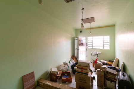 Casa à venda com 450m², 5 quartos e 4 vagas Casa à venda com 450m², 5 quartos e 4 vagas Edicula /Quarto anexo 03