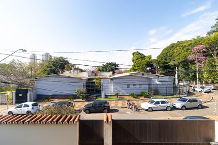 Casa à venda com 450m², 5 quartos e 4 vagas Casa à venda com 450m², 5 quartos e 4 vagasVista da Sacada da Suíte 01