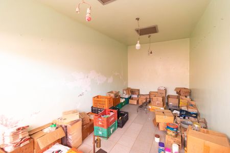 Casa à venda com 450m², 5 quartos e 4 vagas Casa à venda com 450m², 5 quartos e 4 vagas Edicula /Quarto anexo 01