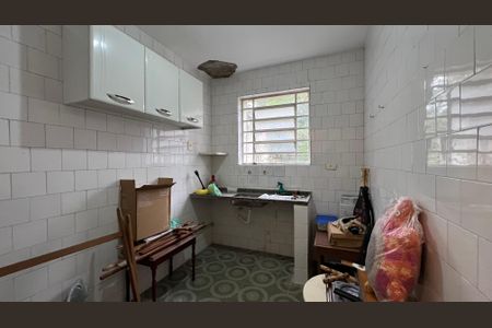 Casa à venda com 124m², 2 quartos e 1 vaga Casa à venda com 124m², 2 quartos e 1 vagaCozinha da Edícula