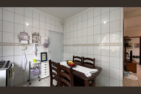Casa à venda com 124m², 2 quartos e 1 vaga Casa à venda com 124m², 2 quartos e 1 vagaCozinha