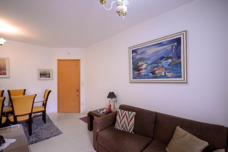 Apartamento à venda com 65m², 2 quartos e 1 vaga Apartamento à venda com 65m², 2 quartos e 1 vagaSala