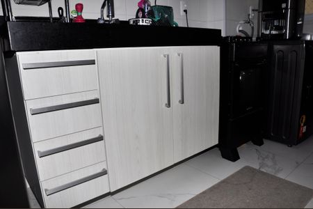 Apartamento à venda com 43m², 2 quartos e 1 vaga Apartamento à venda com 43m², 2 quartos e 1 vaga Cozinha